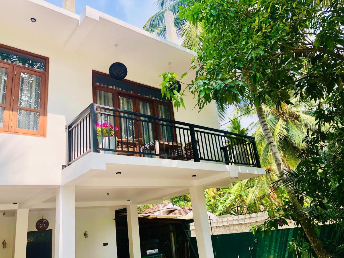 Siri'S Residency Habaraduwa Central Exterior foto